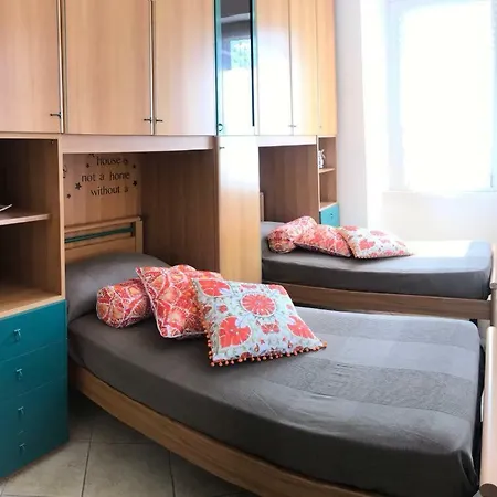 The Central Bridge Apartment *
